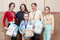 Красавицы девчонки!